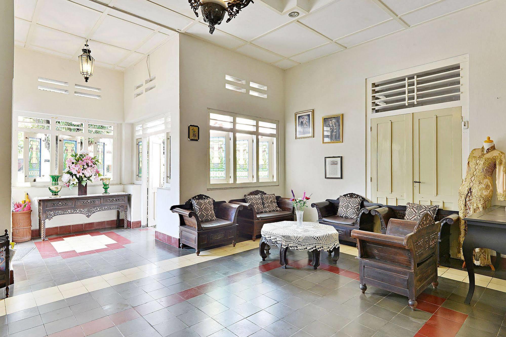 Zen Rooms Panembahan Kraton Γιογκιακάρτα Εξωτερικό φωτογραφία